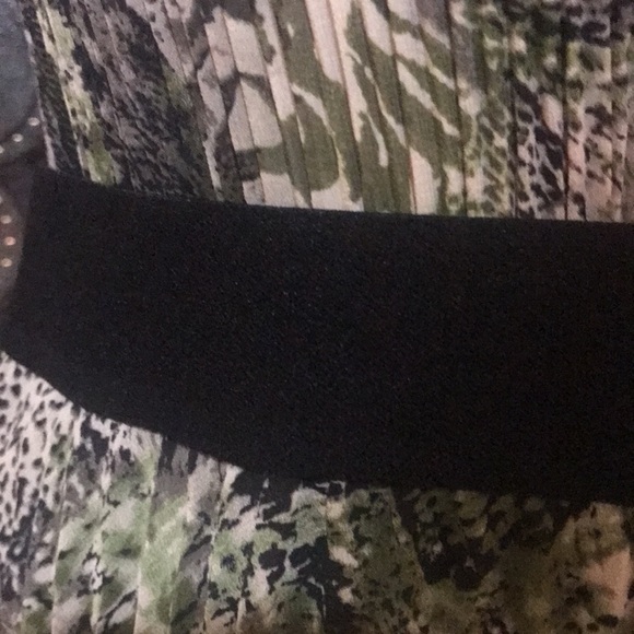 Peter Nygard animal print camouflage summer sheer dress - Picture 3 of 8